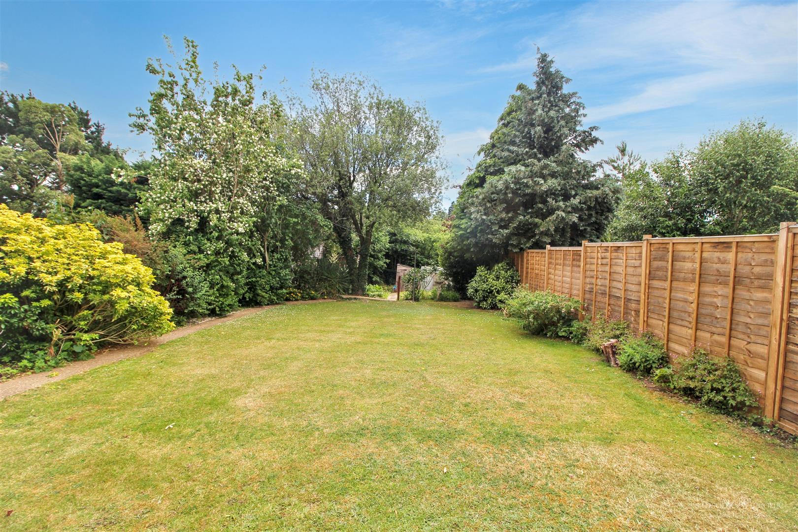 Fairford Road, Tilehurst, Reading